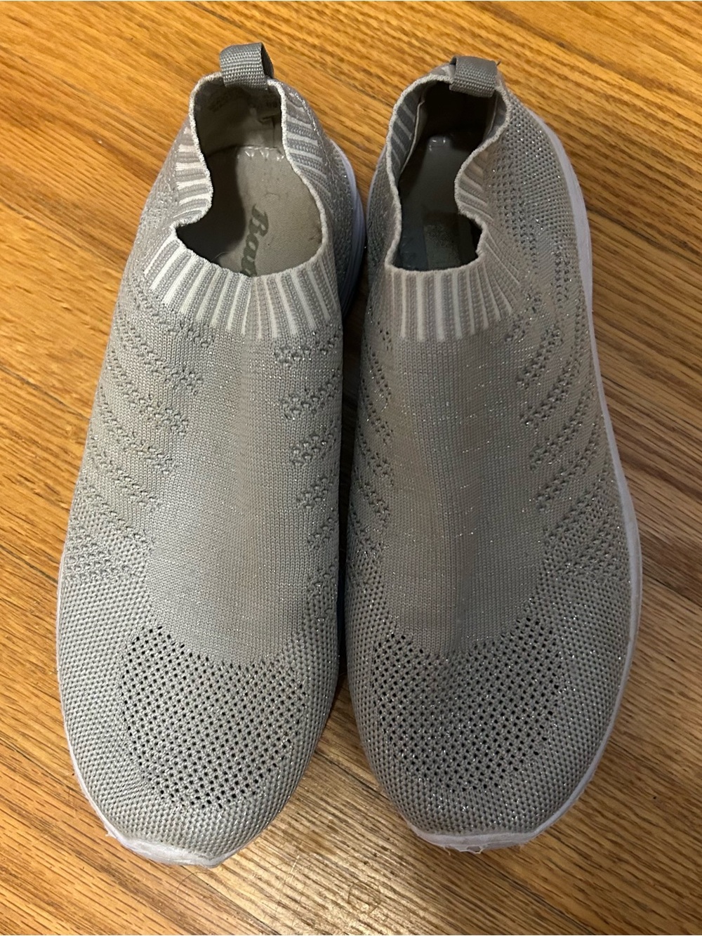 Slip-On Knit Women's Sneakers - Light Gray